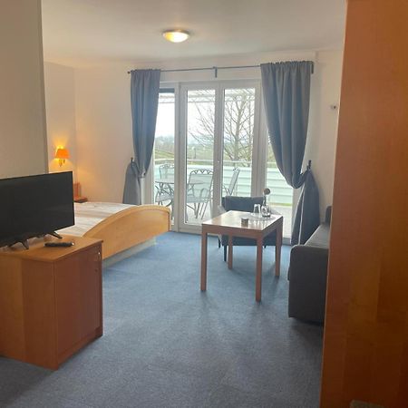 Hotel Berghof Albersweiler Buitenkant foto